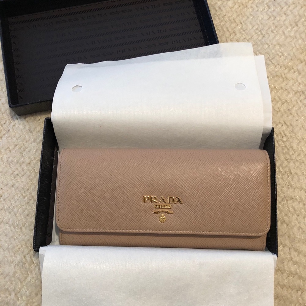 PRADA Textured Leather Wallet Beige - BRAND NEW